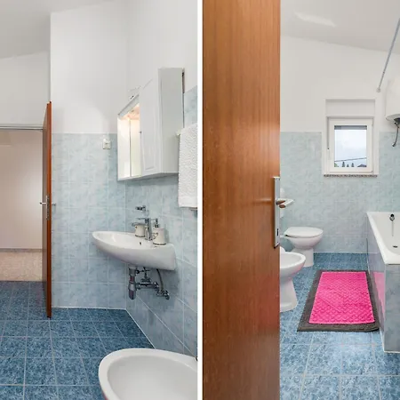 Apartmán Tesic Close To The Sea With Shared 4xbicycles Fažana