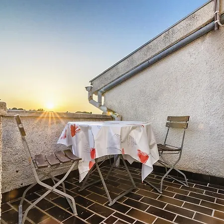 Tesic Close To The Sea With Shared 4xbicycles
